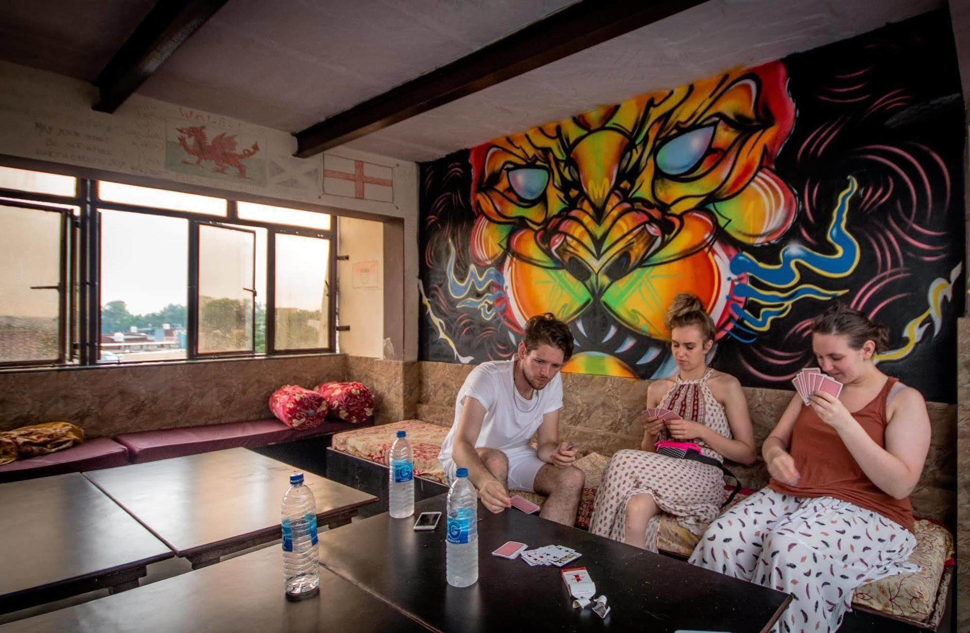 Albergue Backpacker Panda Friends - Agra Agra  Exterior foto